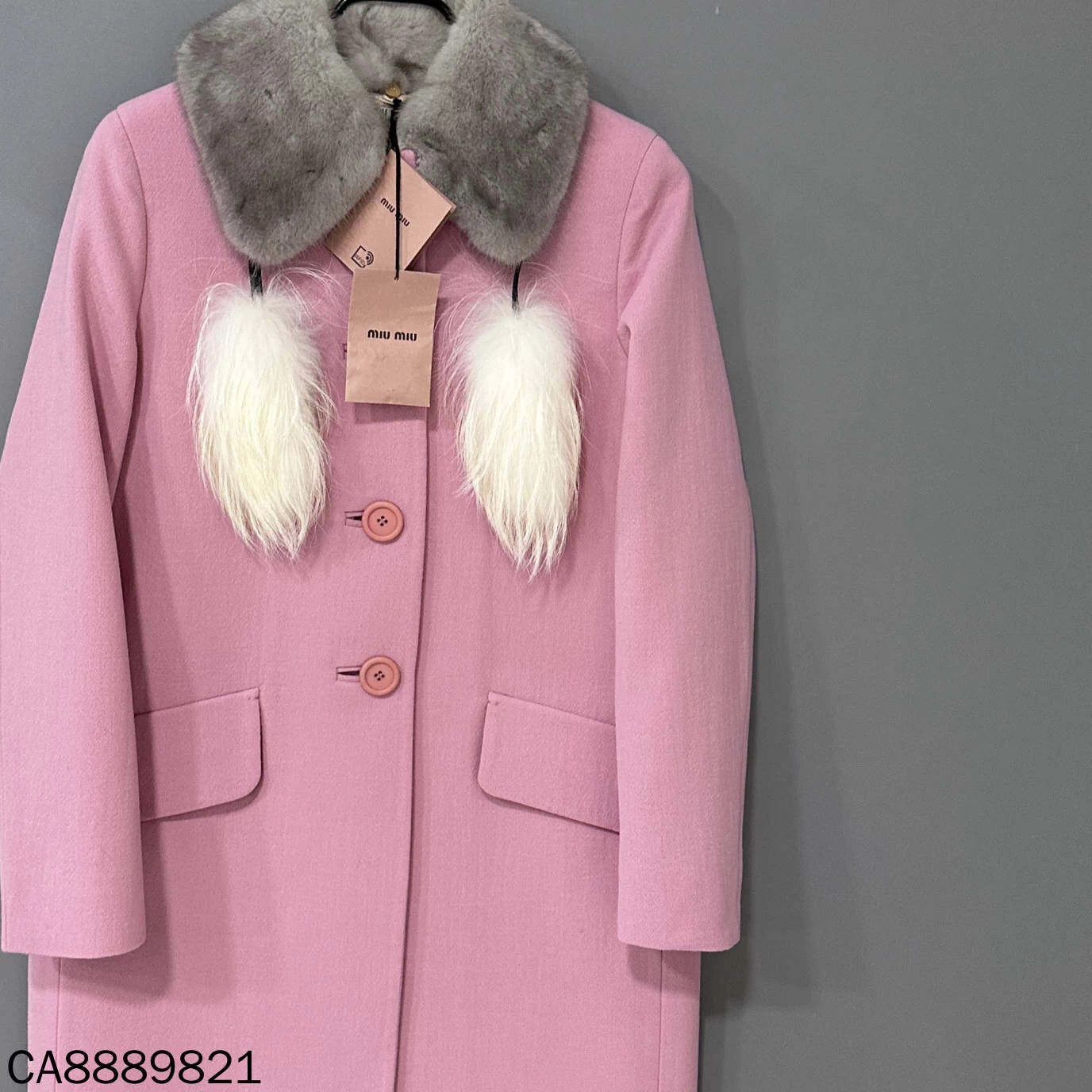 Miu Miu Miu Miu spliced mink collar coat 38 Size S / US 4 / IT 40 - 2 Thumbnail