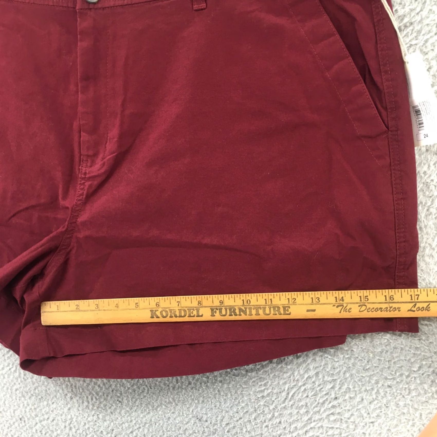 Vintage A New Day Chino Shorts Womens 24 Burgundy Cotton Blend Mid Rise Zip Fly NEW - Red, 5-Pocket, Regular, 4.5 Inseam, Shirtless? Size 42" / US 20 - 5 Thumbnail