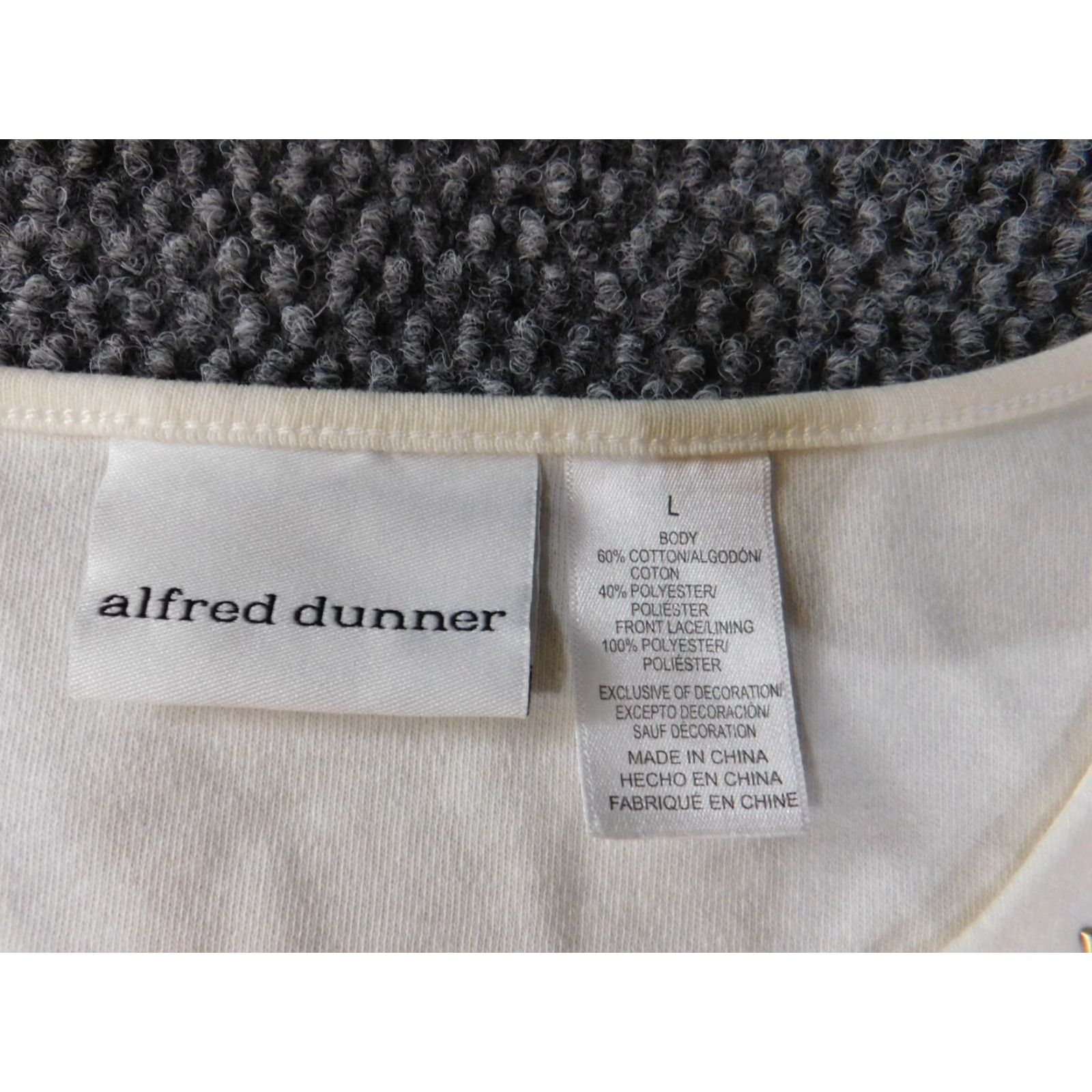 Vintage Alfred Dunner Blouse Casual L Womens Beige Floral Lace Stretch Round Neck Pullover Cotton Polyester Size L / US 10 / IT 46 - 4 Thumbnail