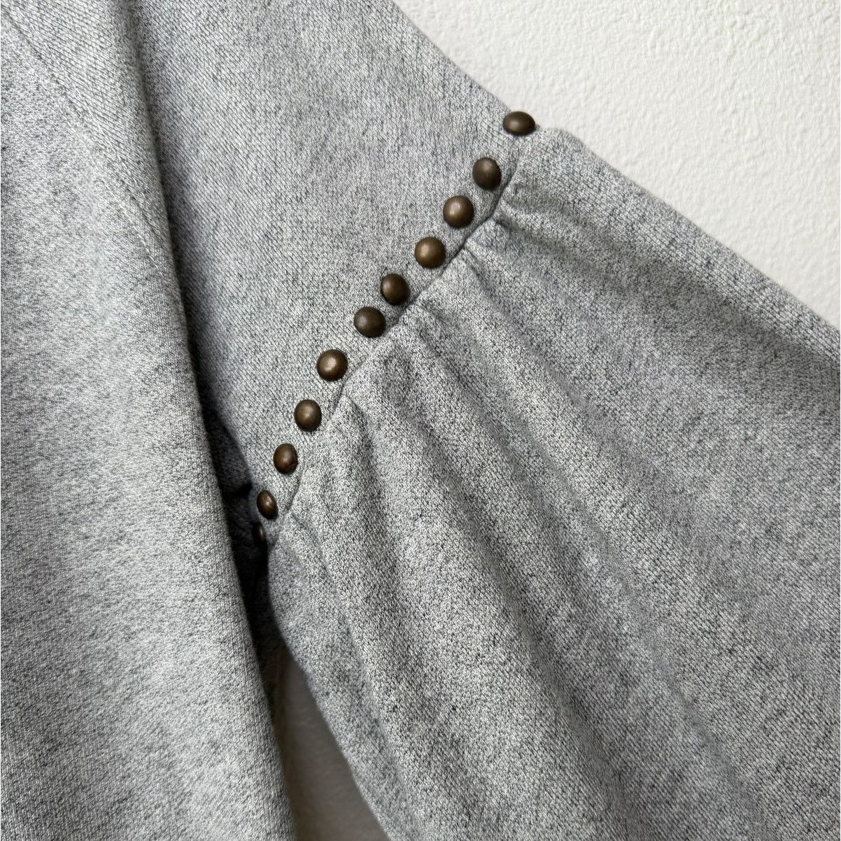 THE GREAT The Great Studded Balloon Sleeve Gray Sweater Size 1 Small Size S / US 4 / IT 40 - 7 Thumbnail