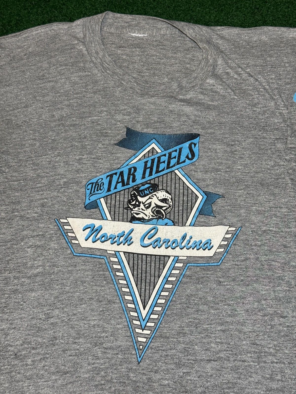 Nike × Vintage Vintage North Carolina Nike 70s THIN Collegiate T Shirt Size US L / EU 52-54 / 3 - 2 Thumbnail
