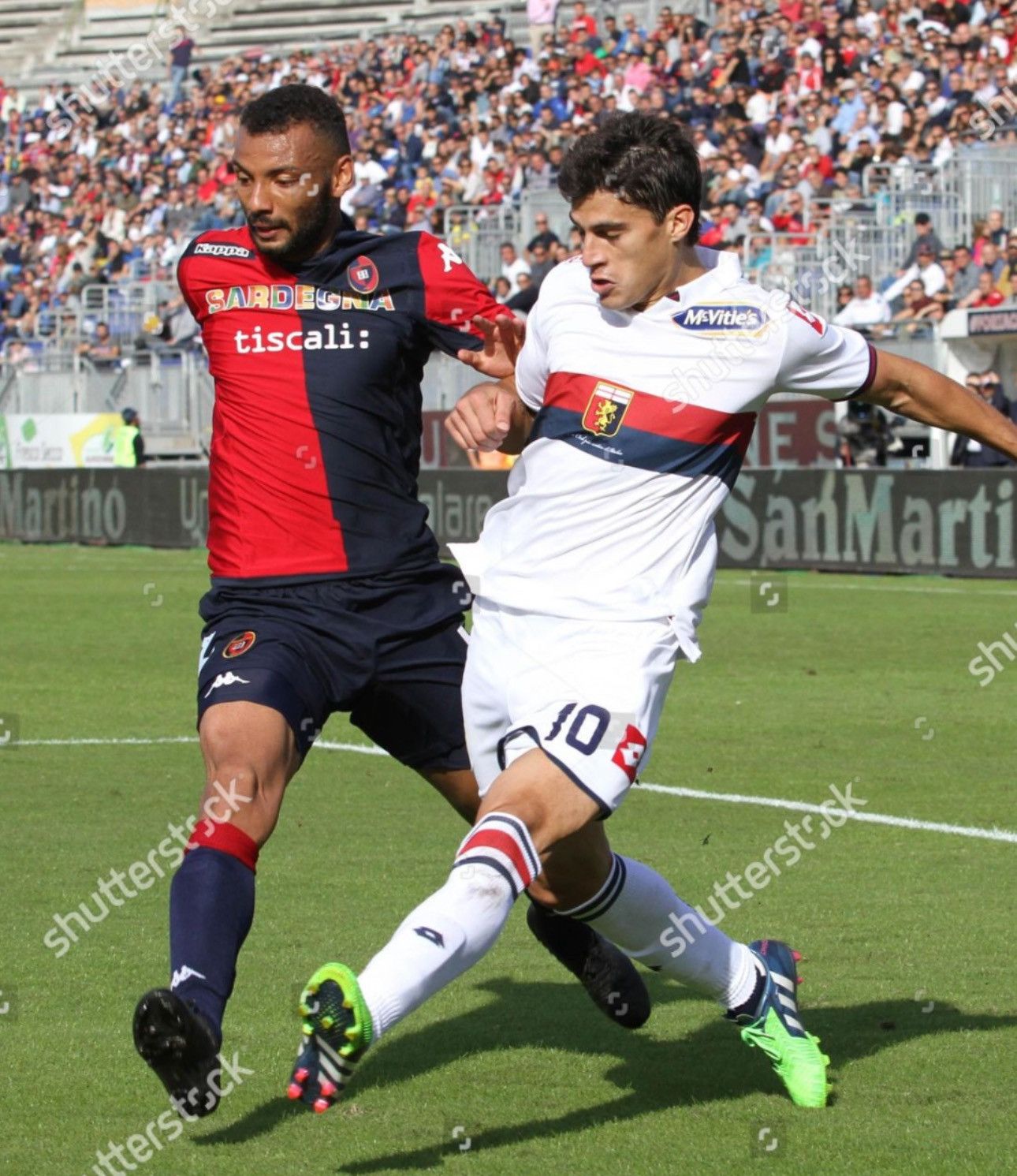Lotto Sport Genoa 14/15 away shirt #10 Perotti (bnwt) Size US M / EU 48-50 / 2 - 10 Thumbnail
