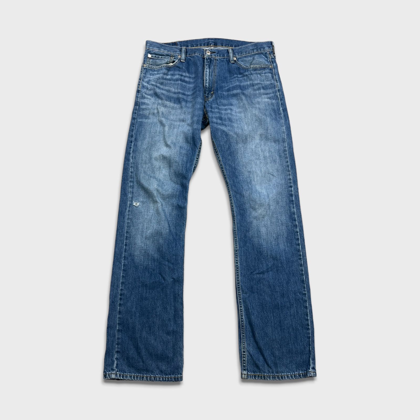 Levi's × Vintage Levi's 514 Jeans 36x34 Blue Straight Fit Faded Denim Pants Size US 36 / EU 52 - 1 Thumbnail