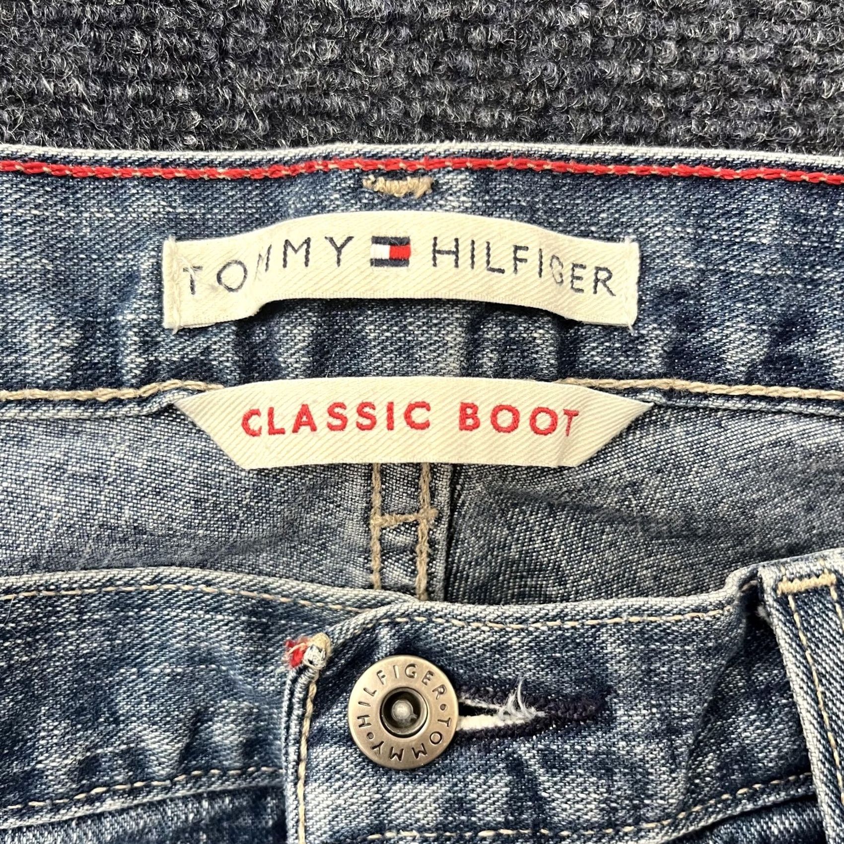Tommy Hilfiger Y2K Tommy Hilfiger Jeans Mens 33x31 Blue Denim Bootcut Medium Wash Classic Boot Jeans Size US 33 - 2 Thumbnail