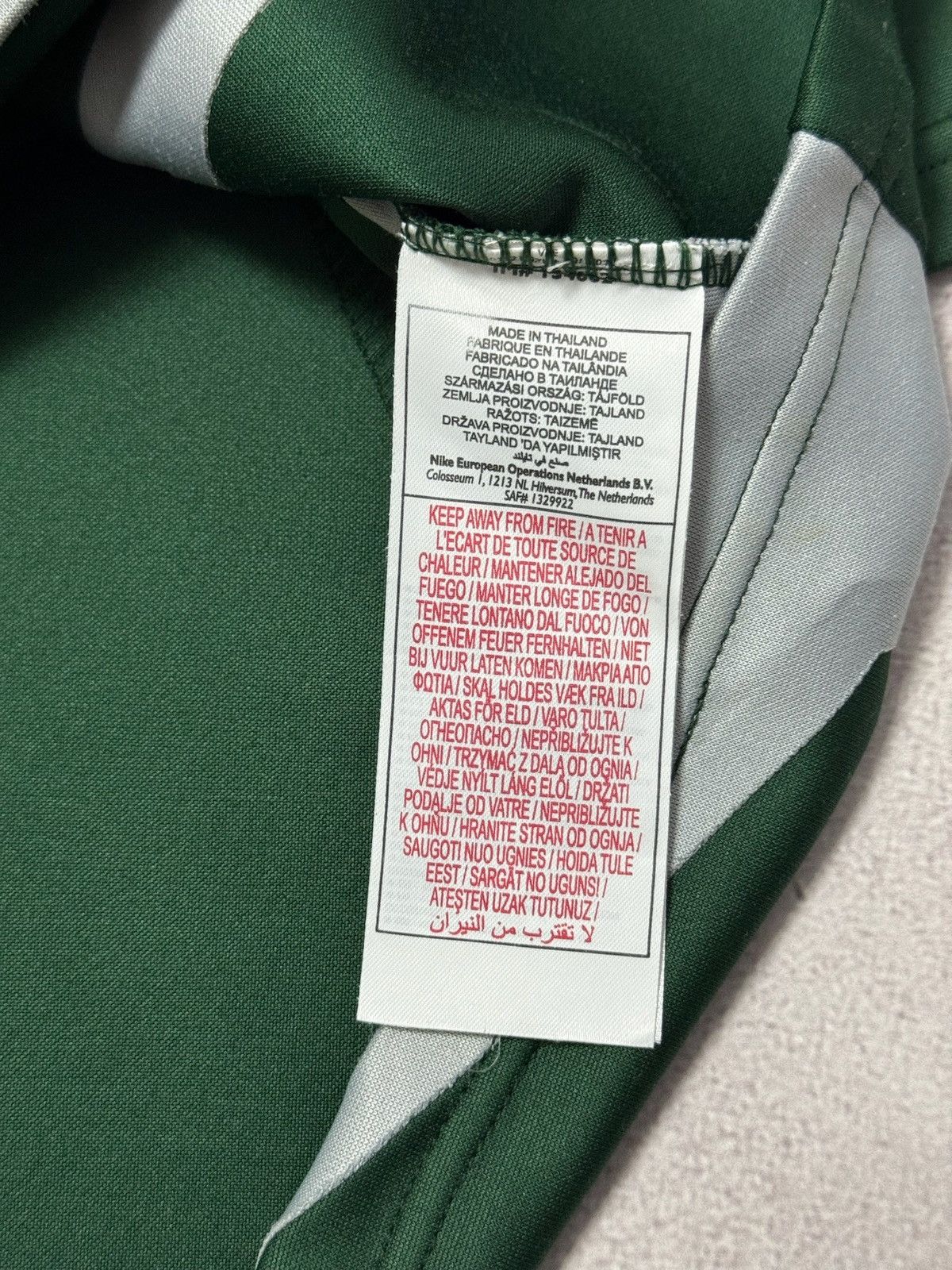 Nike × Vintage Vintage Nike Celtic FC Sweatshirt Crewneck Long Sleeve 90s Size US XXL / EU 58 / 5 - 11 Thumbnail