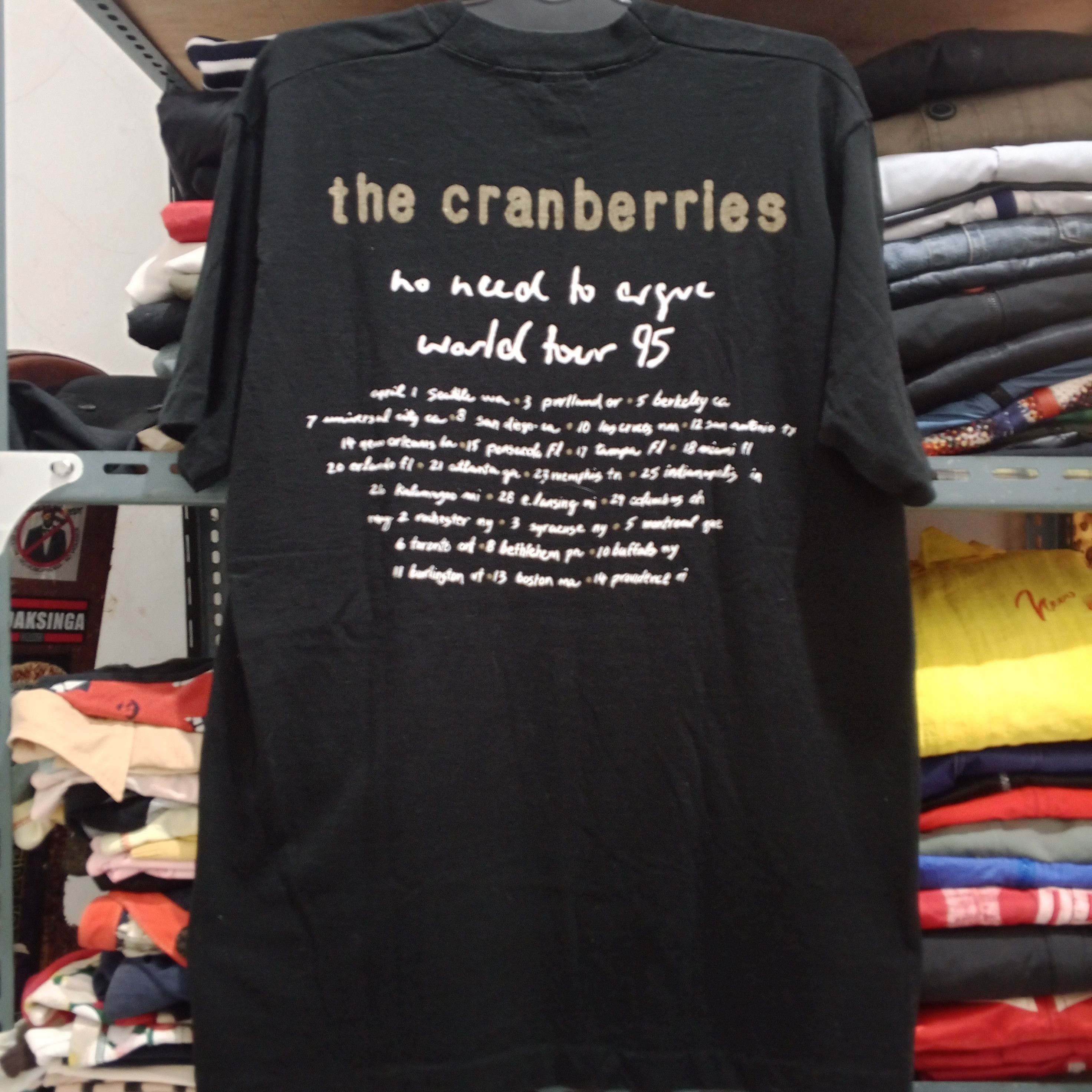 Band Tees The Cranberries New Old Stock No Need To Argue Shirt Size US L / EU 52-54 / 3 - 5 Thumbnail