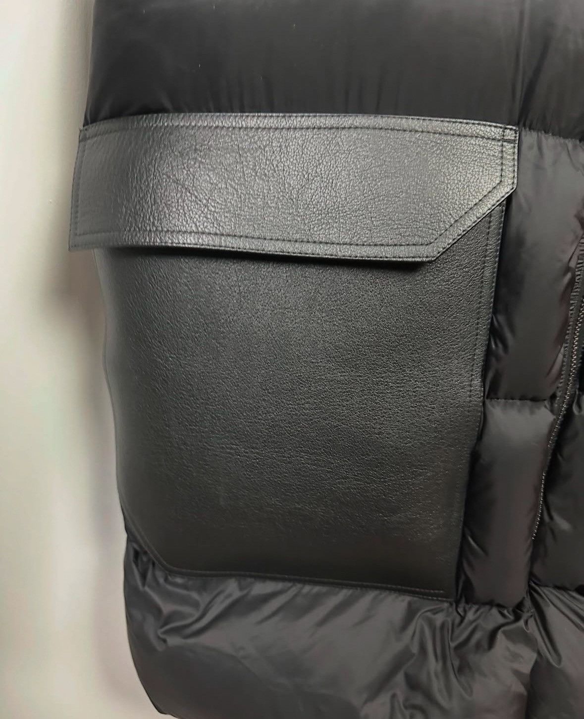Rick Owens Rick Owens FW17 'GLITTER' Jumbo Leather Pocket Puffer Jacket Size US L / EU 52-54 / 3 - 4 Thumbnail