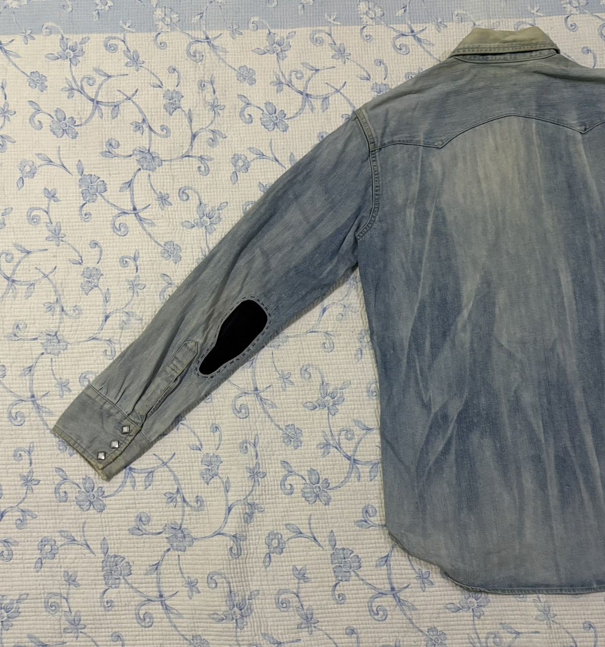 Levi's Levi’s Shirt Button Up Size US M / EU 48-50 / 2 - 8 Thumbnail