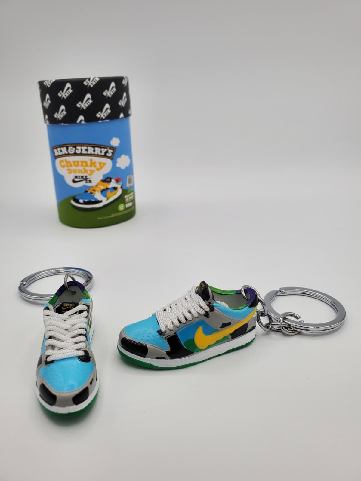 Nike Nike SB Dunk Low “Chunky Dunky” Mini Sneaker Keychains Size ONE SIZE - 3 Thumbnail