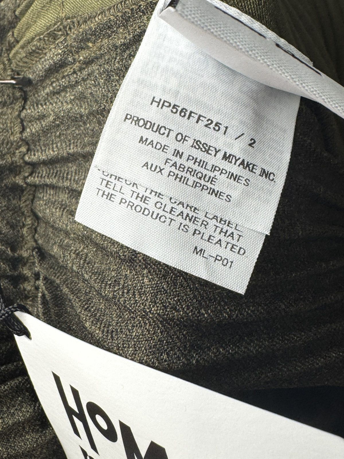 Homme Plisse Issey Miyake Kahki Wool Like Light Trousers Size US 34 / EU 50 - 4 Thumbnail