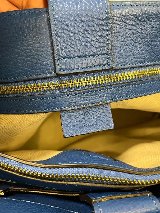 Gucci 2000s Gucci Blue Leather Bamboo Handle Tote Bag Size ONE SIZE - 13 Thumbnail