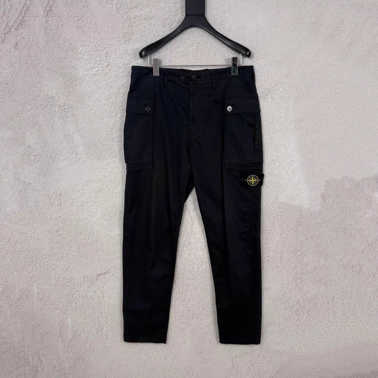 Stone Island Stone Island Multi-Pocket Cargo Pants 32 99 Structured Size US 32 / EU 48 - 1 Thumbnail