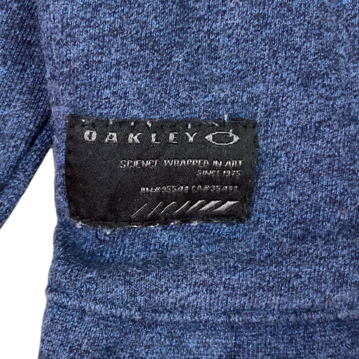 Oakley Vintage Oakley Pullover Jumper Sweatshirt Size US XL / EU 56 / 4 - 4 Thumbnail