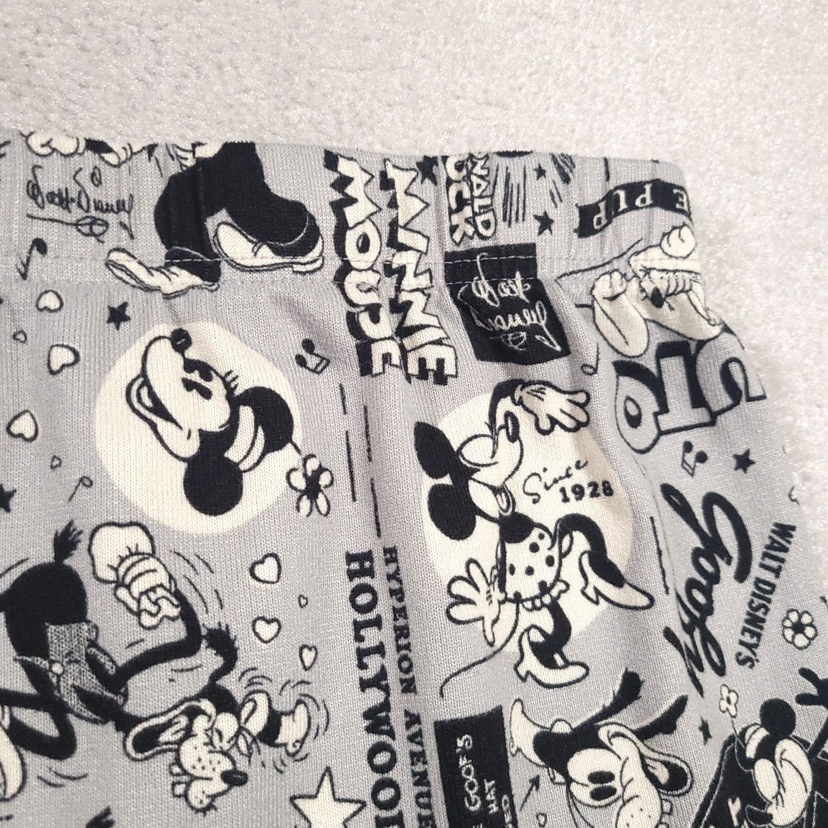Disney VINTAGE? Disney 100 Sleep Shorts Women 3XL Gray Mickey Minnie Pluto Donald Soft Shirt? Size 40" / US 18 - 6 Thumbnail