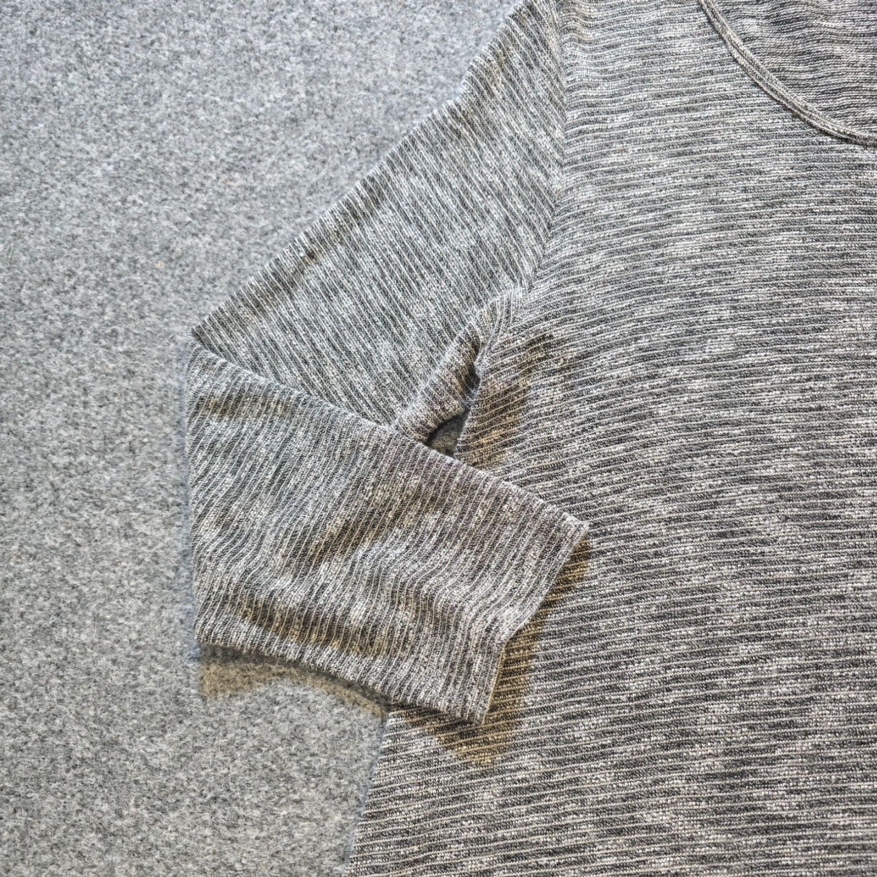Vintage Comfy USA Top Womens Size small Gray Striped Tunic Long Sleeve Casual Blouse Add Velvet? Size S / US 4 / IT 40 - 4 Thumbnail