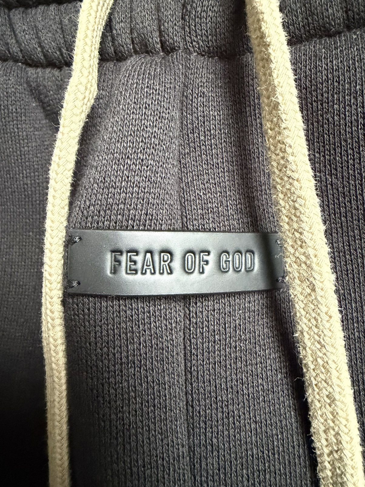 Fear of God Eternal Shorts RRP$900 Size US 33 - 3 Thumbnail