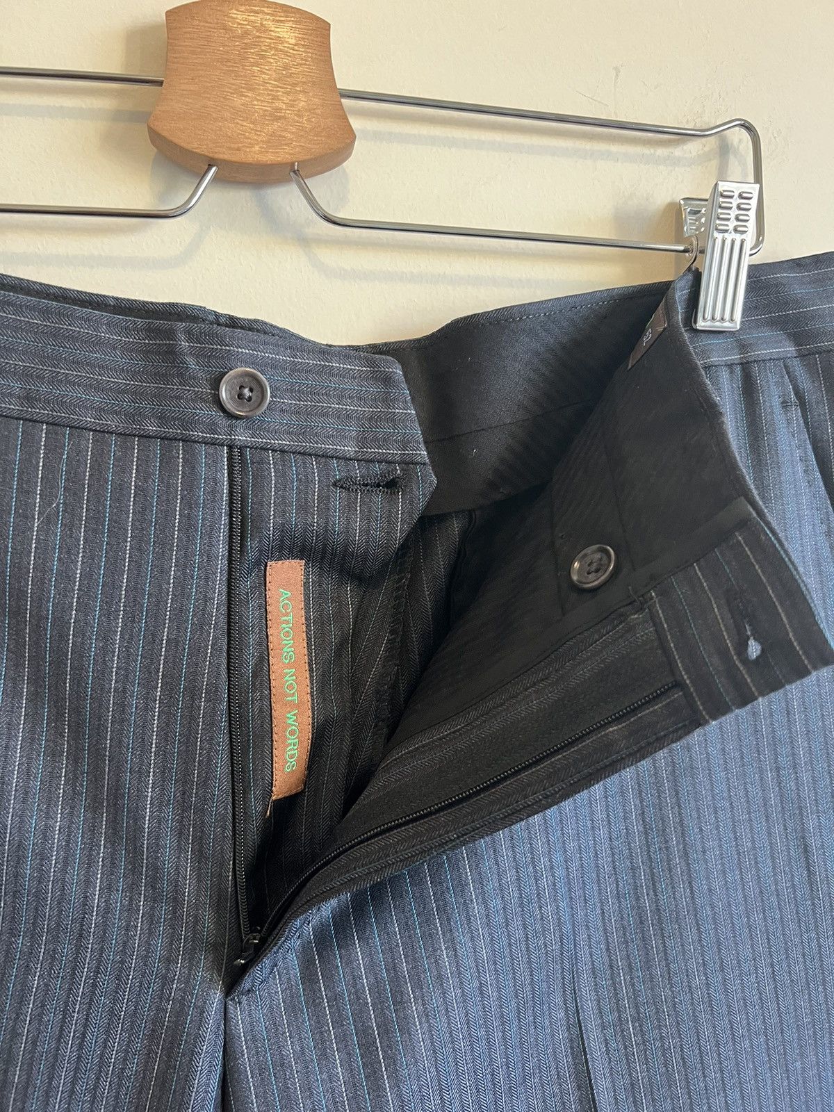 Etro ETRO 2 PIECE striped suit 52 size silk Italy Size 52R - 10 Thumbnail