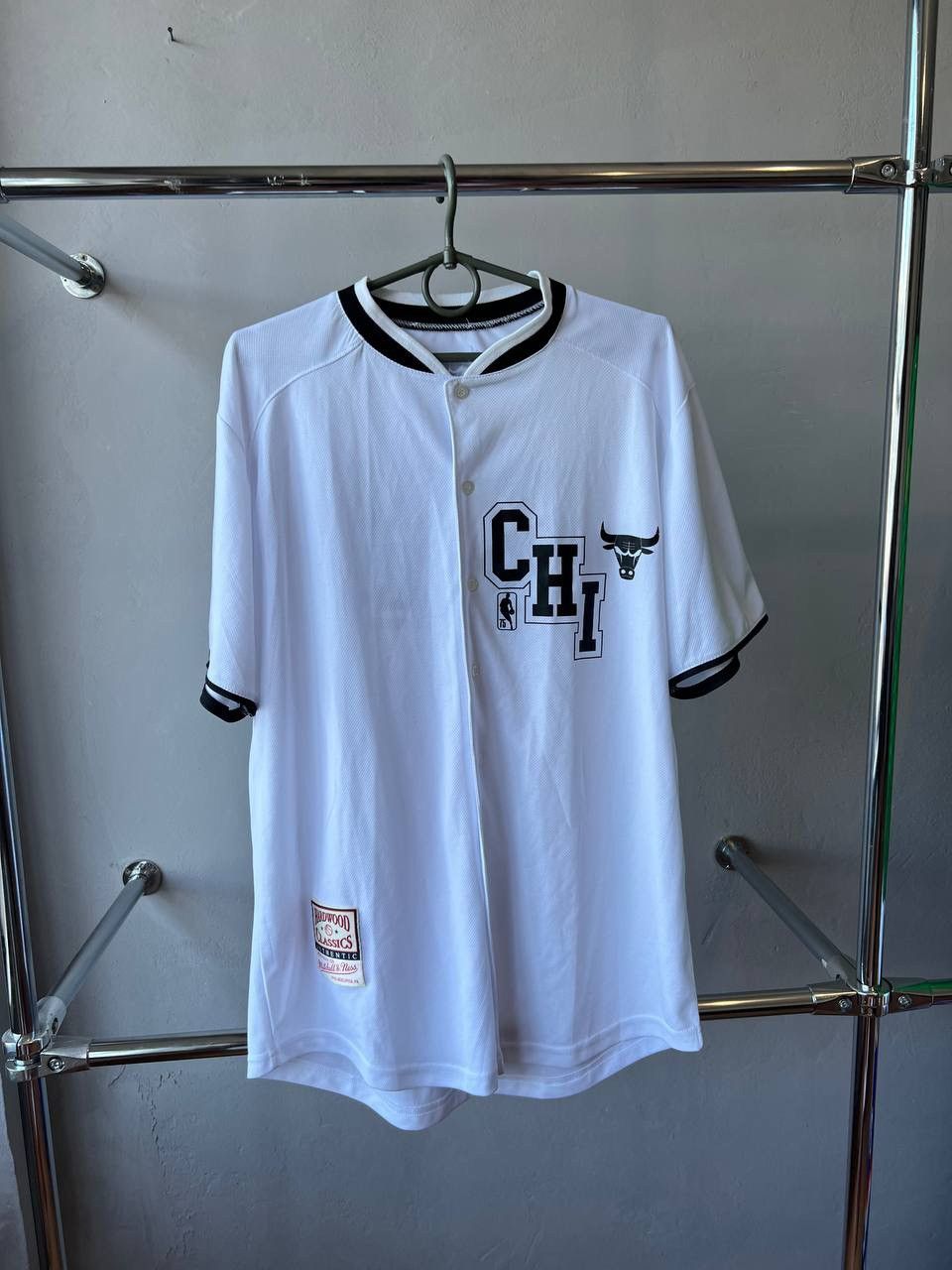 NBA CHICAGO BULLS MITCHELL&NESS HARWOOD CLASSIC BASEBALL SHIRT Size US XL / EU 56 / 4 - 2 Thumbnail