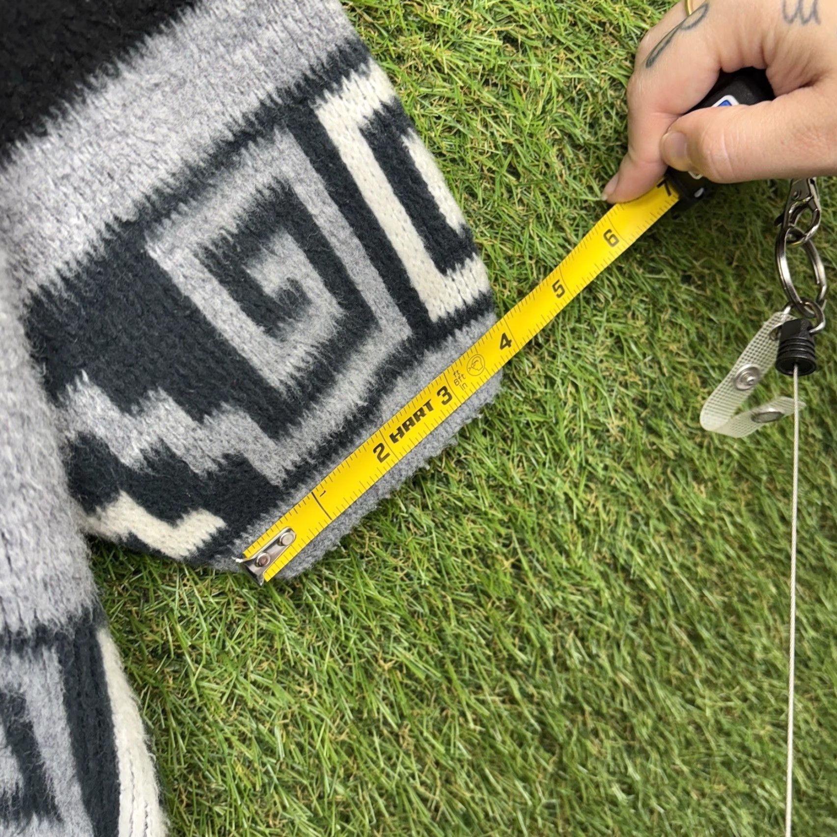 Vintage VINTAGE Genesis Geometric Aztec Knit Full Zip Hoodie Sweater Men L Gray 90s Wool Fleece Warm Winter Hoodie Mens Large 90s Aztec Geometric Pattern Size US L / EU 52-54 / 3 - 4 Thumbnail