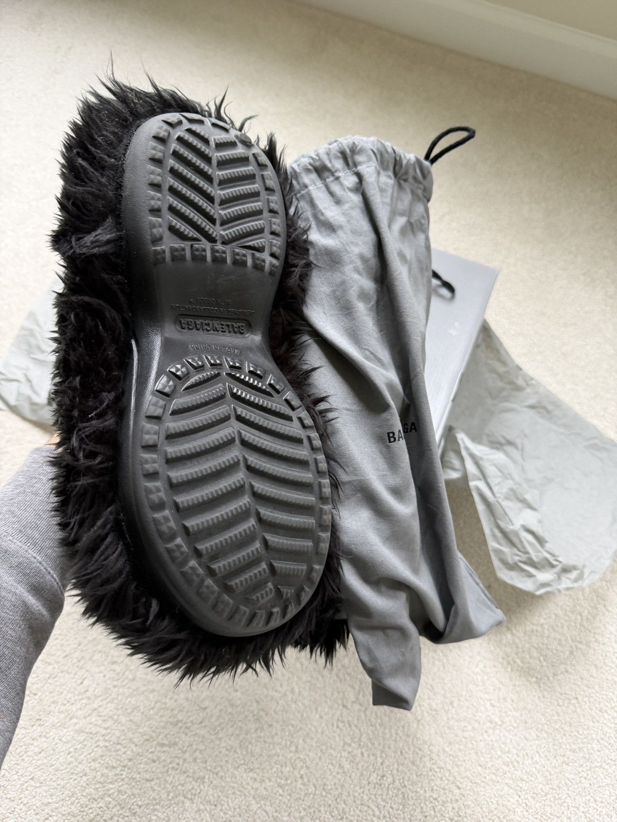 Balenciaga BB FUR CROCS Size US 8 / EU 41 - 6 Thumbnail