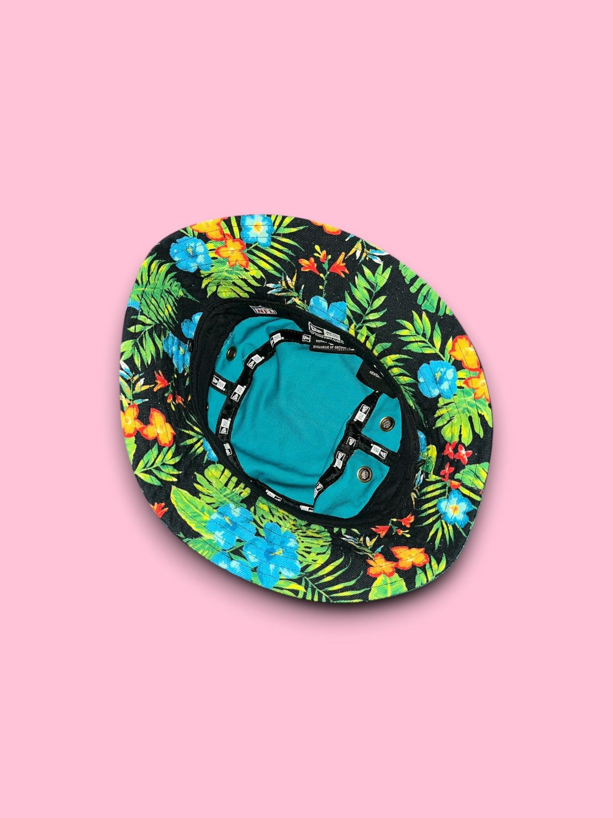 New Era Miami Dolphins NFL New Era floral print bucket hat small Size ONE SIZE - 4 Thumbnail