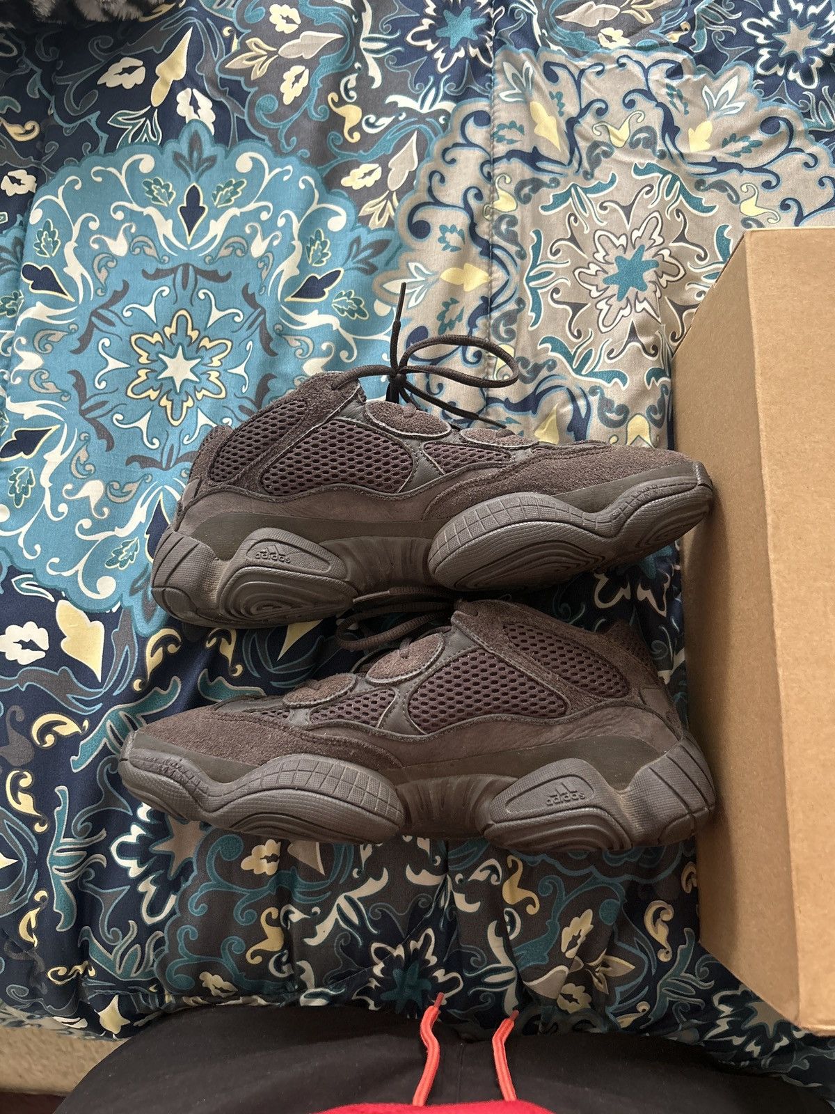 Adidas Yeezy 500 utility black Size US 10 / EU 43 - 2 Thumbnail