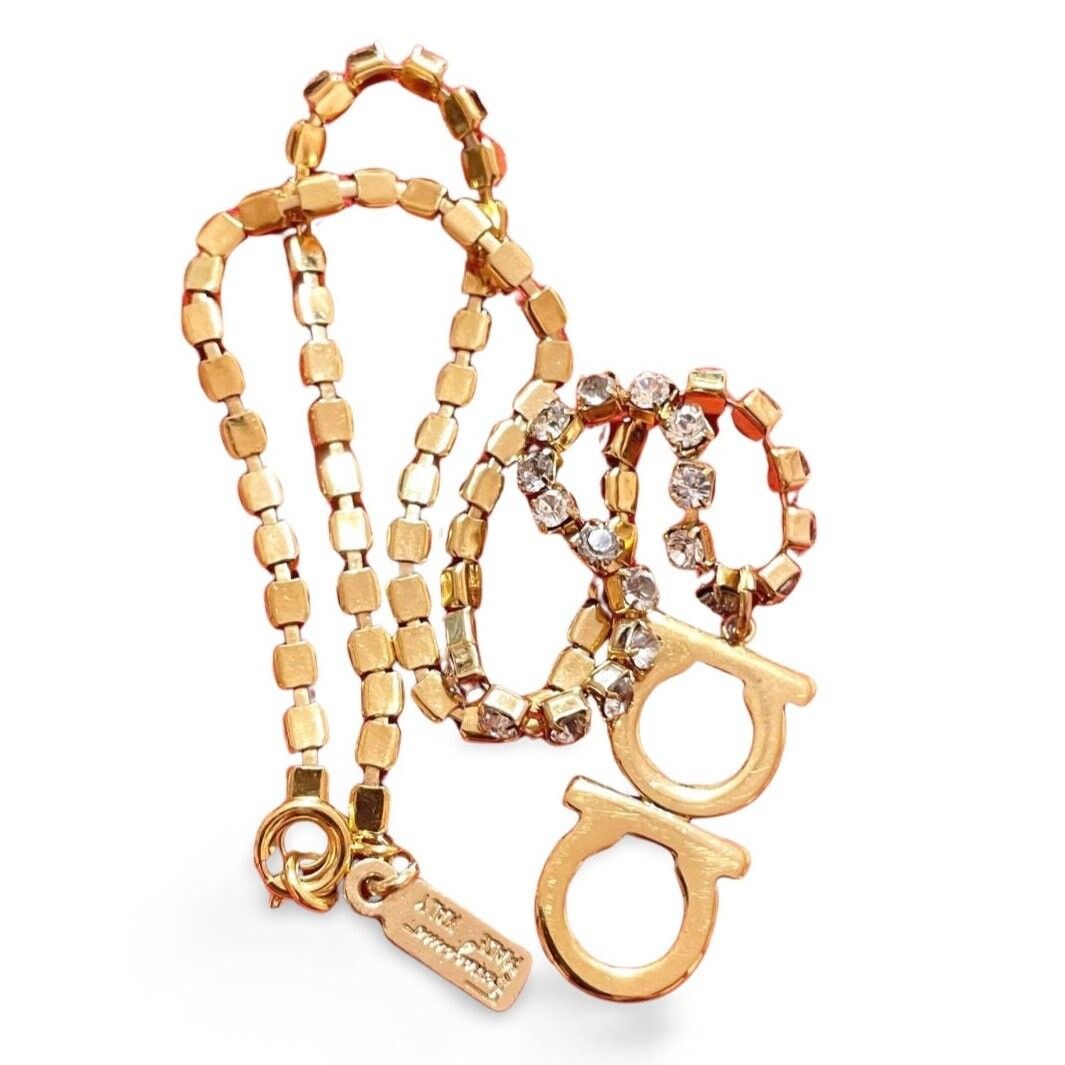 Salvatore Ferragamo MINT. Vintage Salvatore Ferragamo crystal gancini necklace. Size ONE SIZE - 4 Thumbnail