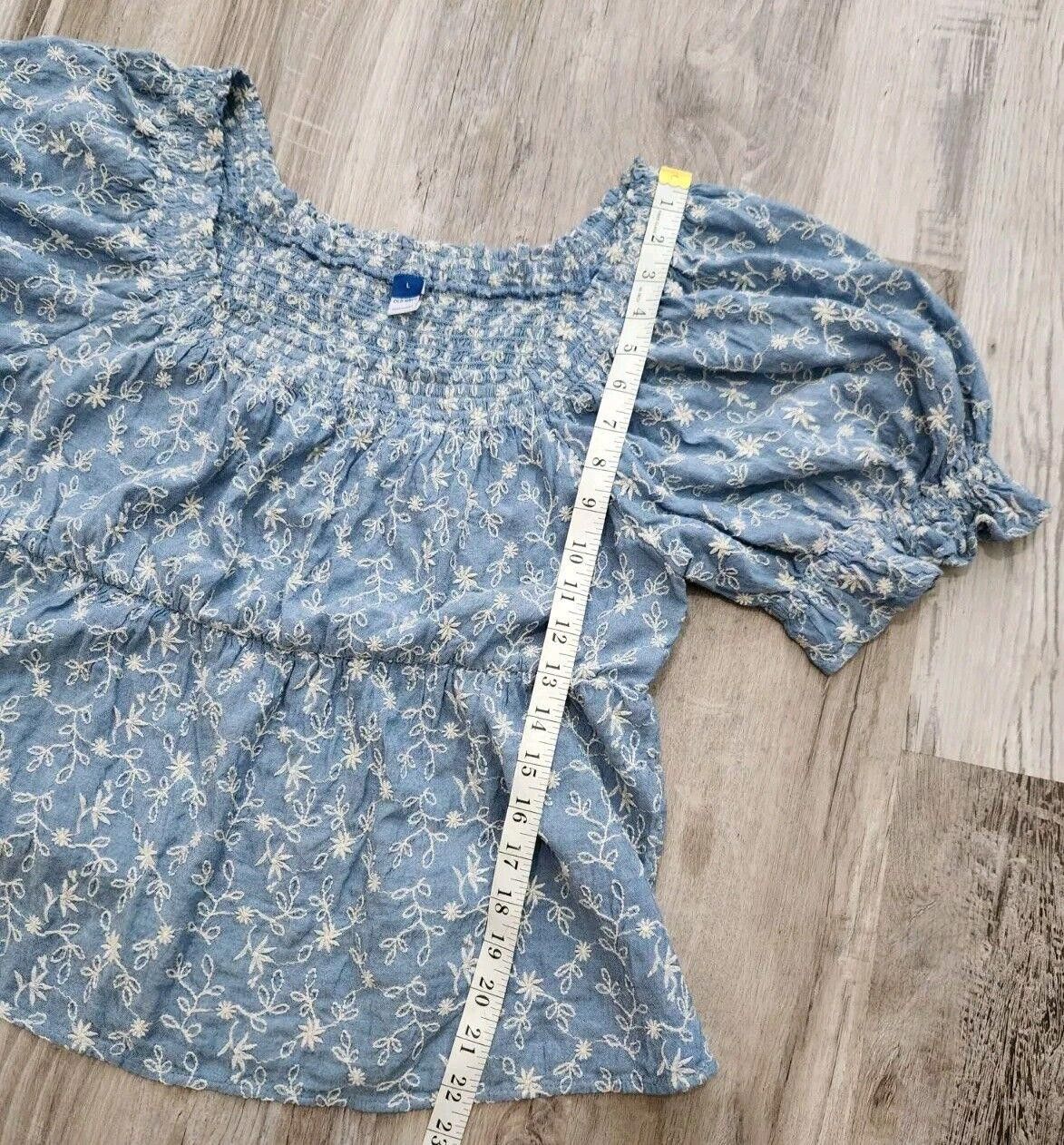 Old Navy Old Navy Blouse Large Blue Chambray Peasant Boho peplum Size L / US 10 / IT 46 - 5 Thumbnail