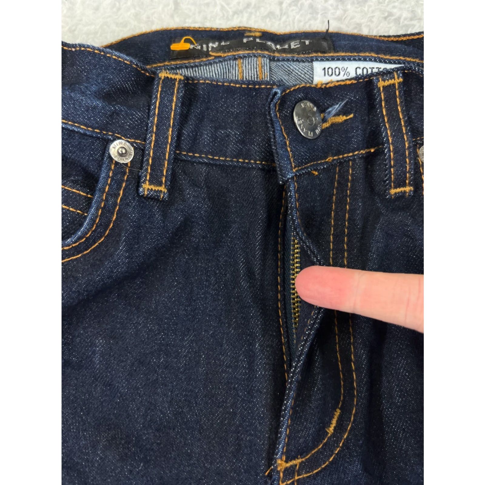 Vintage Nine Planet Women's Blue Denim Jeans Fold-Over Waist Straight Leg Dark Wash 22x31 Size 25" / US 0 / IT 36 - 5 Thumbnail