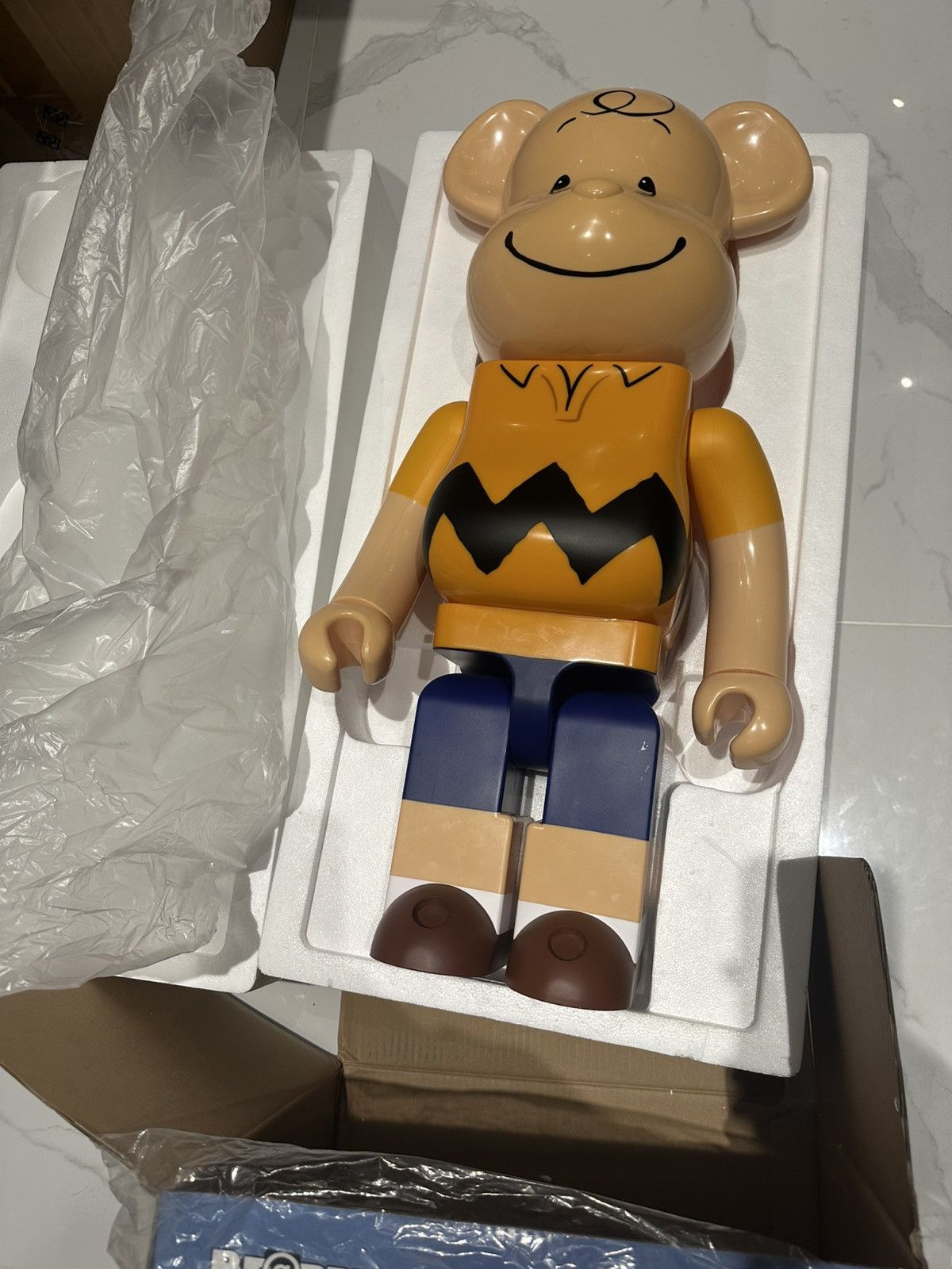 Medicom Toy Bearbrick Peanuts Charlie Brown 2017 Vision 1000% Size ONE SIZE - 5 Thumbnail