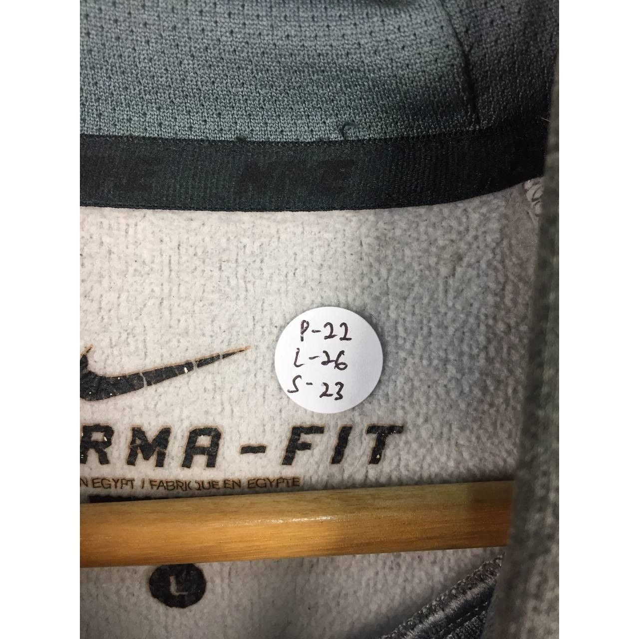 Nike Nike Swoosh Small Logo Therma-Fit Pullover Hoodie Size US L / EU 52-54 / 3 - 14 Thumbnail