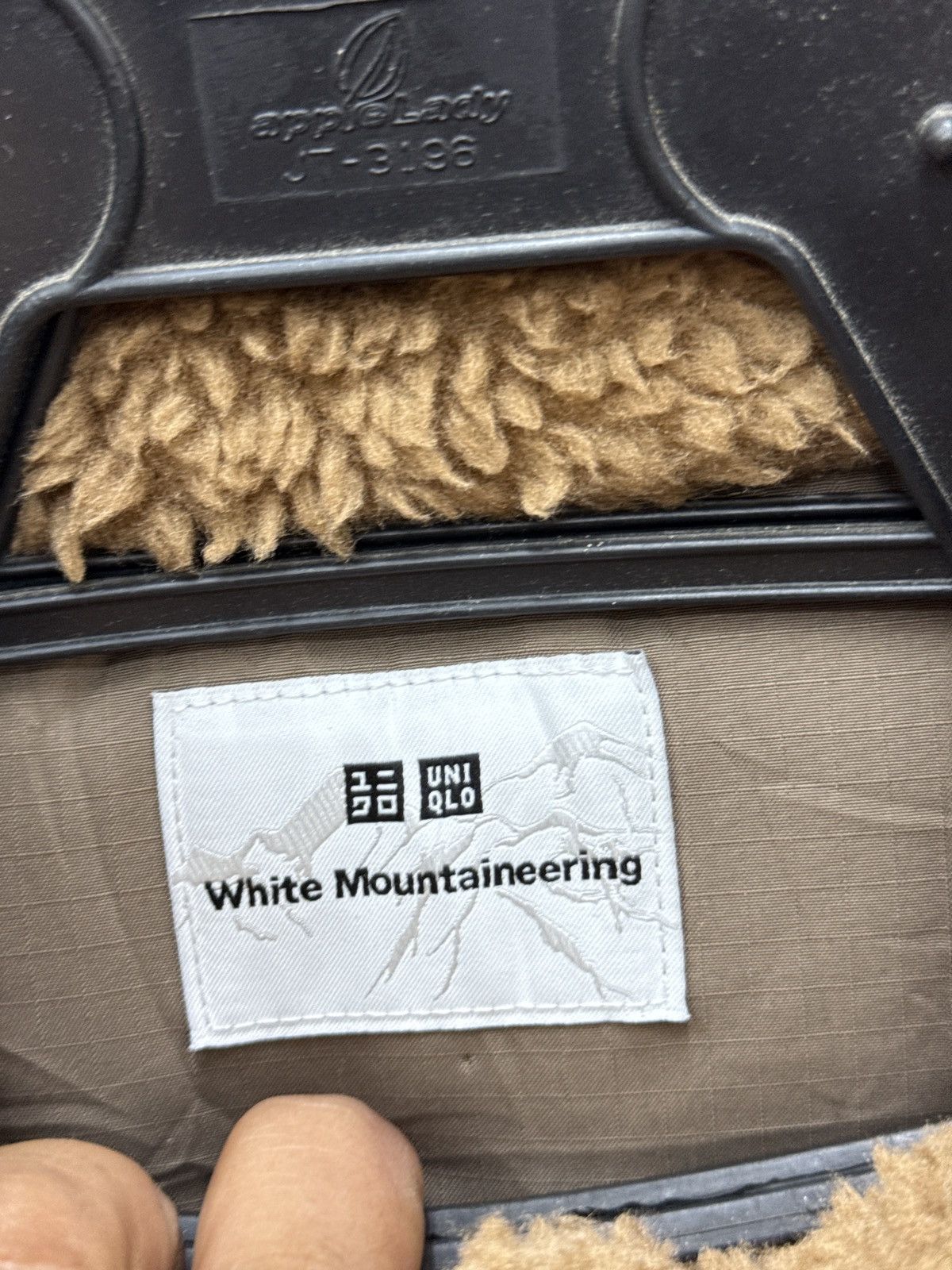 White Mountaineering 🔥🔥🔥ARCHIVE WHITE MOUNTAINEERING UNIQLO FLEECE PULLOVER Size US M / EU 48-50 / 2 - 4 Thumbnail