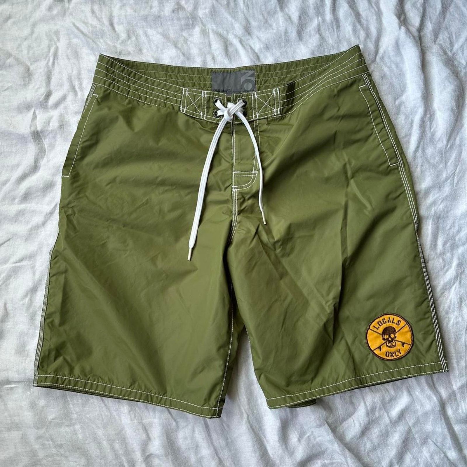 Vintage Y2K Old Navy Skull Board Shorts Swim Surf Suit