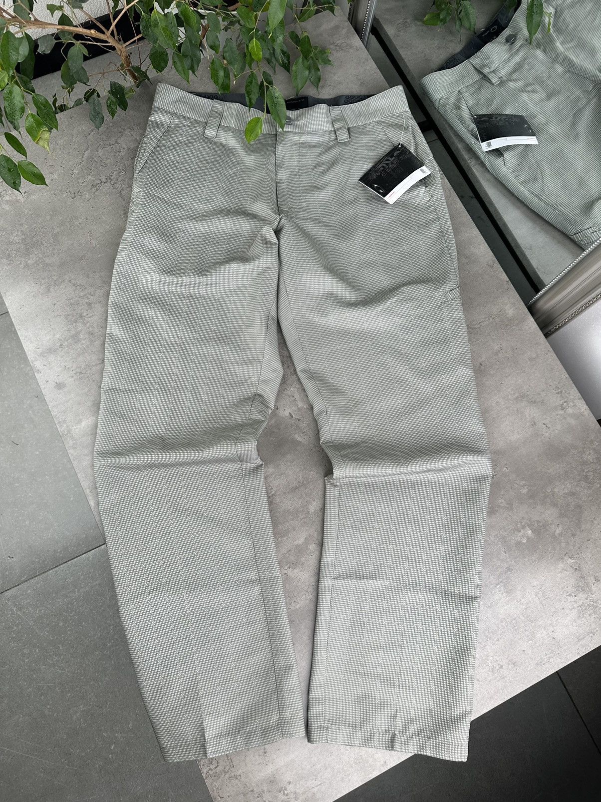 Oakley Oakley Vintage Pants Size US 34 / EU 50 - 1 Thumbnail