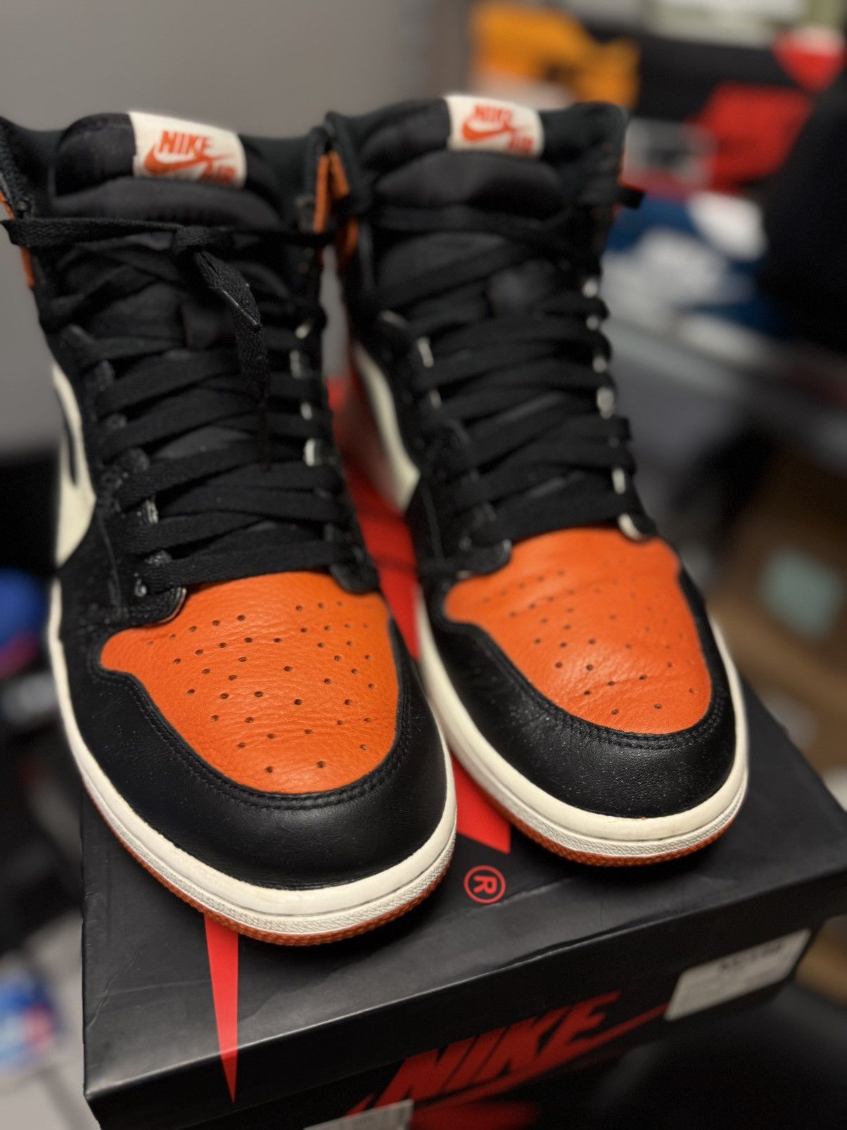 Jordan Brand × Nike Nike Jordan 1 High Shattered Backboard OG Size 12 Size US 12 / EU 45 - 4 Thumbnail