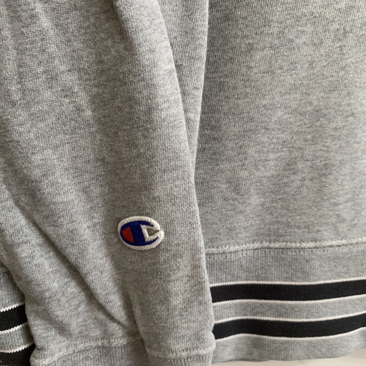 Champion × Vintage Vintage Grey Champion Sweatshirt Medium Size US M / EU 48-50 / 2 - 6 Thumbnail