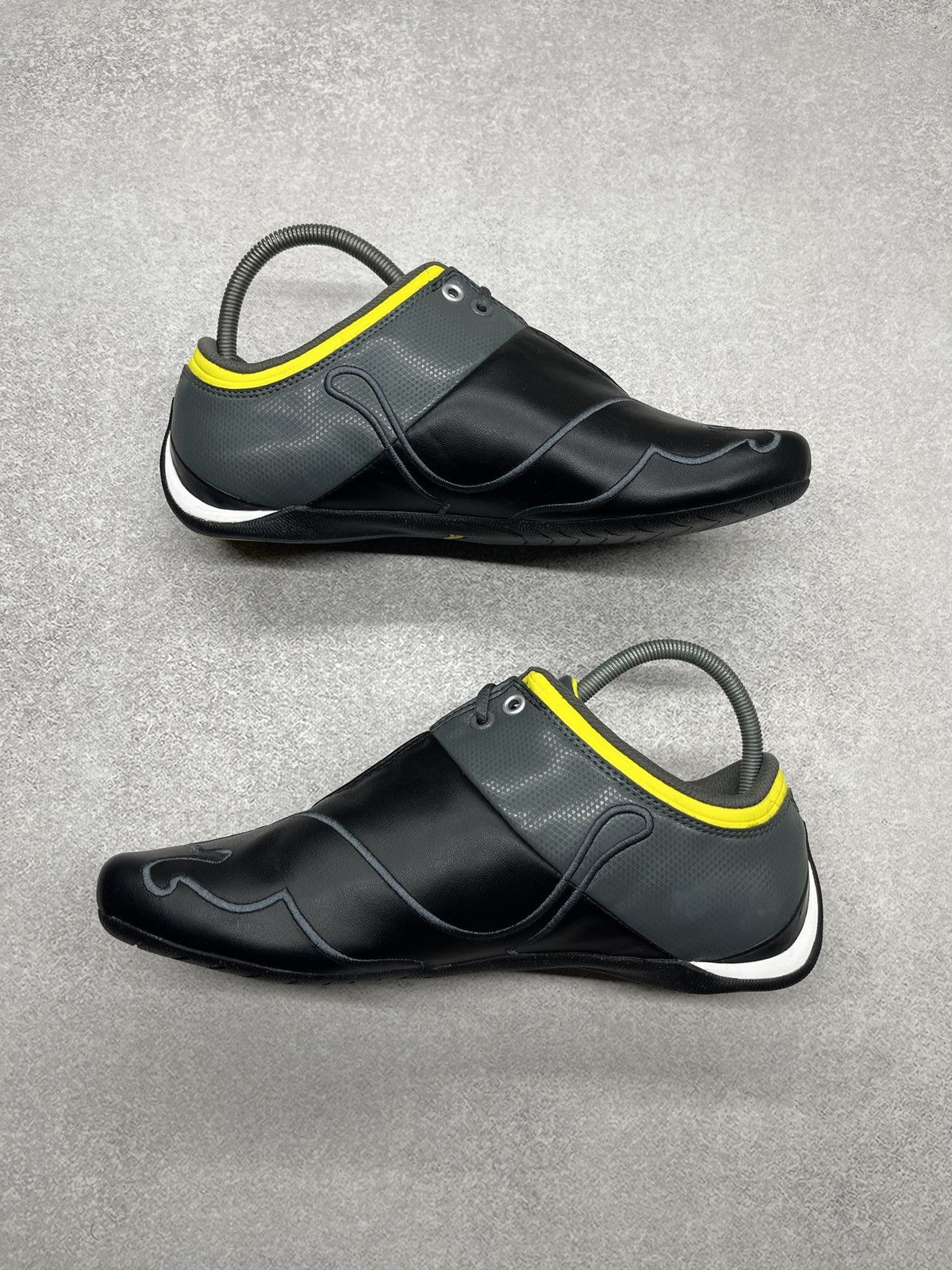 Ferrari × Puma Puma Ferrari Speedcat F1 Leather Sneakers Future Japan Style Size US 7 / IT 37 - 4 Thumbnail