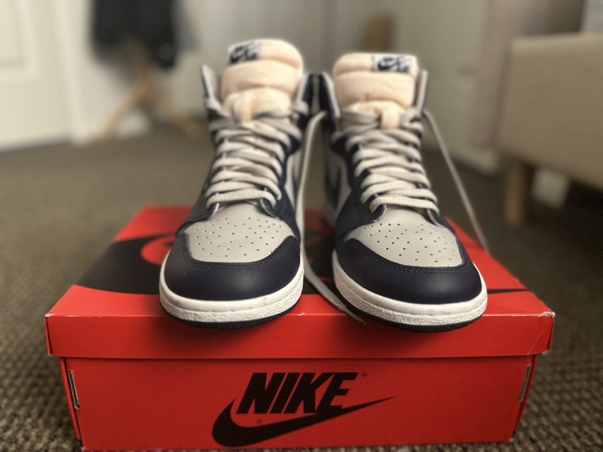 Nike Jordan 1 Georgetown Size US 10 / EU 43 - 3 Thumbnail