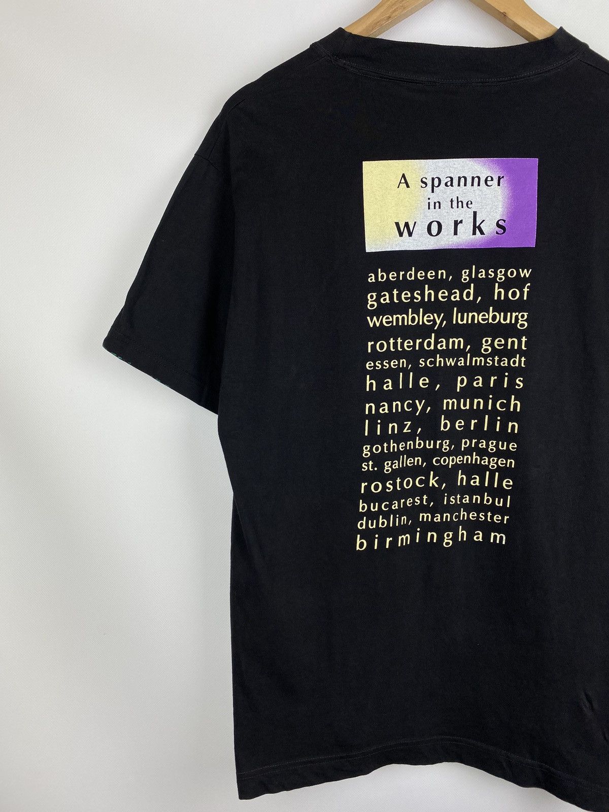 Band Tees Rod Stewart vintage 1993 A Scanner In The Works tour t Shirt Size US L / EU 52-54 / 3 - 15 Thumbnail