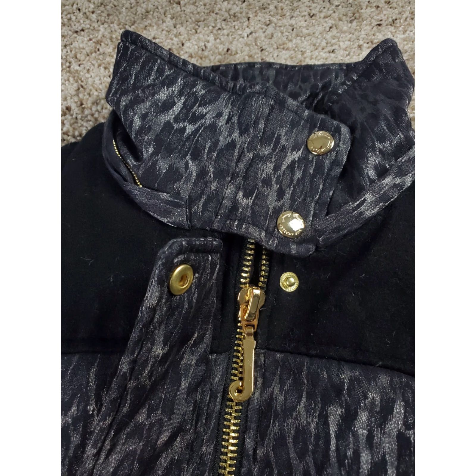 Juicy Couture Juicy Couture Down Puffer Jacket Womens Gray Leopard Print Full Zip Pocket Size S Size S / US 4 / IT 40 - 5 Thumbnail