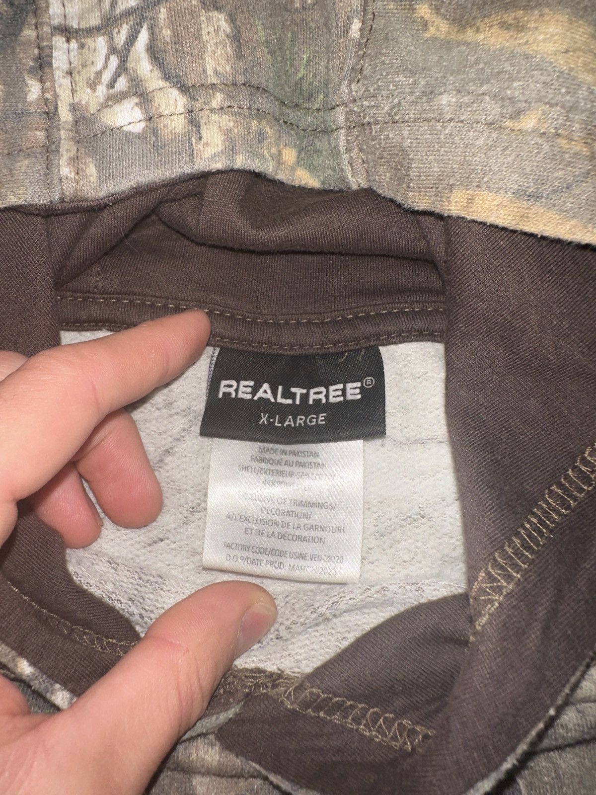 Realtree Y2k realtree camoflauge hoodie size XL Size US XL / EU 56 / 4 - 3 Thumbnail