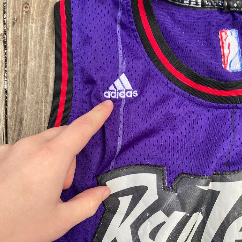 Adidas Vintage Toronto Raptors X Adidas NBA Basketball Jersey Larg Size US L / EU 52-54 / 3 - 4 Thumbnail