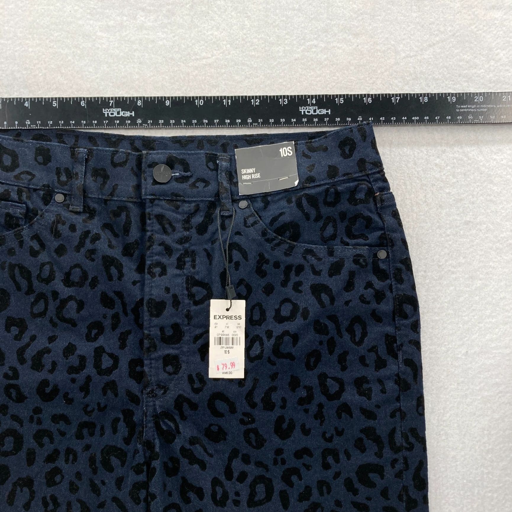 Express EXPRESS Women's 10 Short Blue Leopard Stretch Fabric Skinny Leg Pants High Rise Size 24" / US 00 / IT 34 - 7 Thumbnail