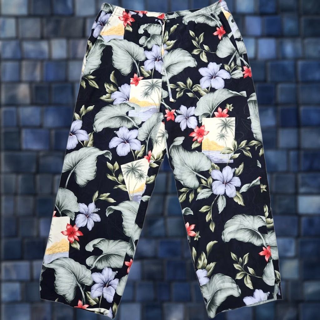 Tommy Bahama Tommy Bahama Womens S Silk Floral Pants Cropped Pull On Front Pockets Mulitcolor 100% Silk Size 28" / US 6 / IT 42 - 1 Thumbnail