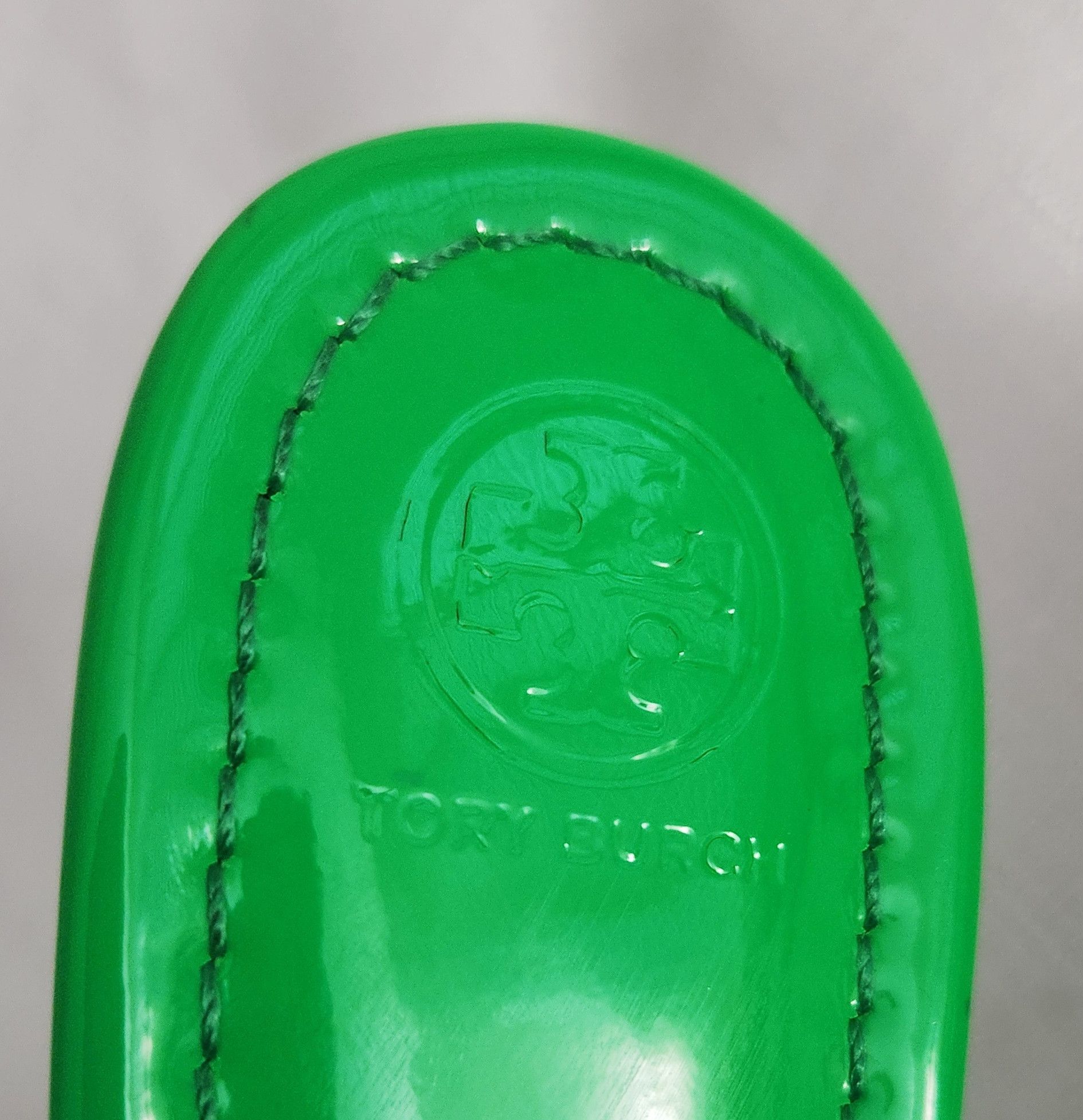 Designer × Tory Burch Tory Burch Miller Sandals Rare Fluo green Patent leather 8.5 Size US 8.5 / IT 38.5 - 10 Thumbnail
