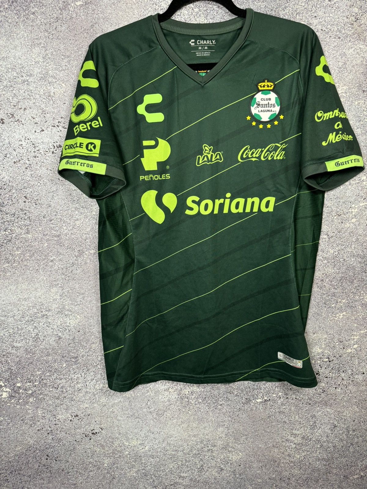 Vintage Vintage Santos Laguna 2019/20 Charly Soccer Jersey Medium Size US M / EU 48-50 / 2 - 4 Thumbnail