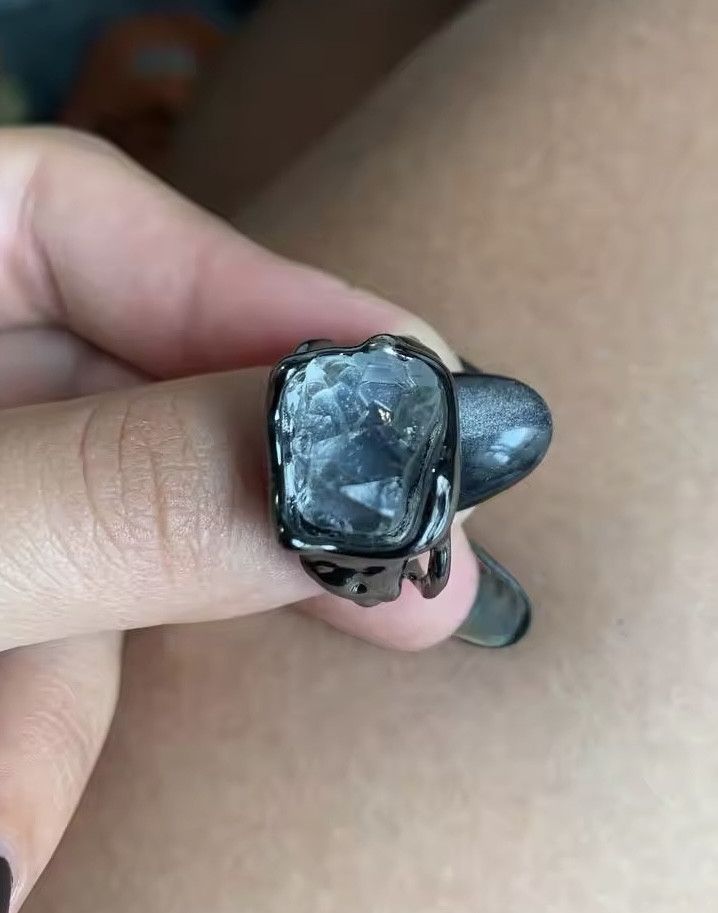 Jewelry Irregular Black Crystal Charm Ring (size 6-12) Size ONE SIZE - 5 Thumbnail