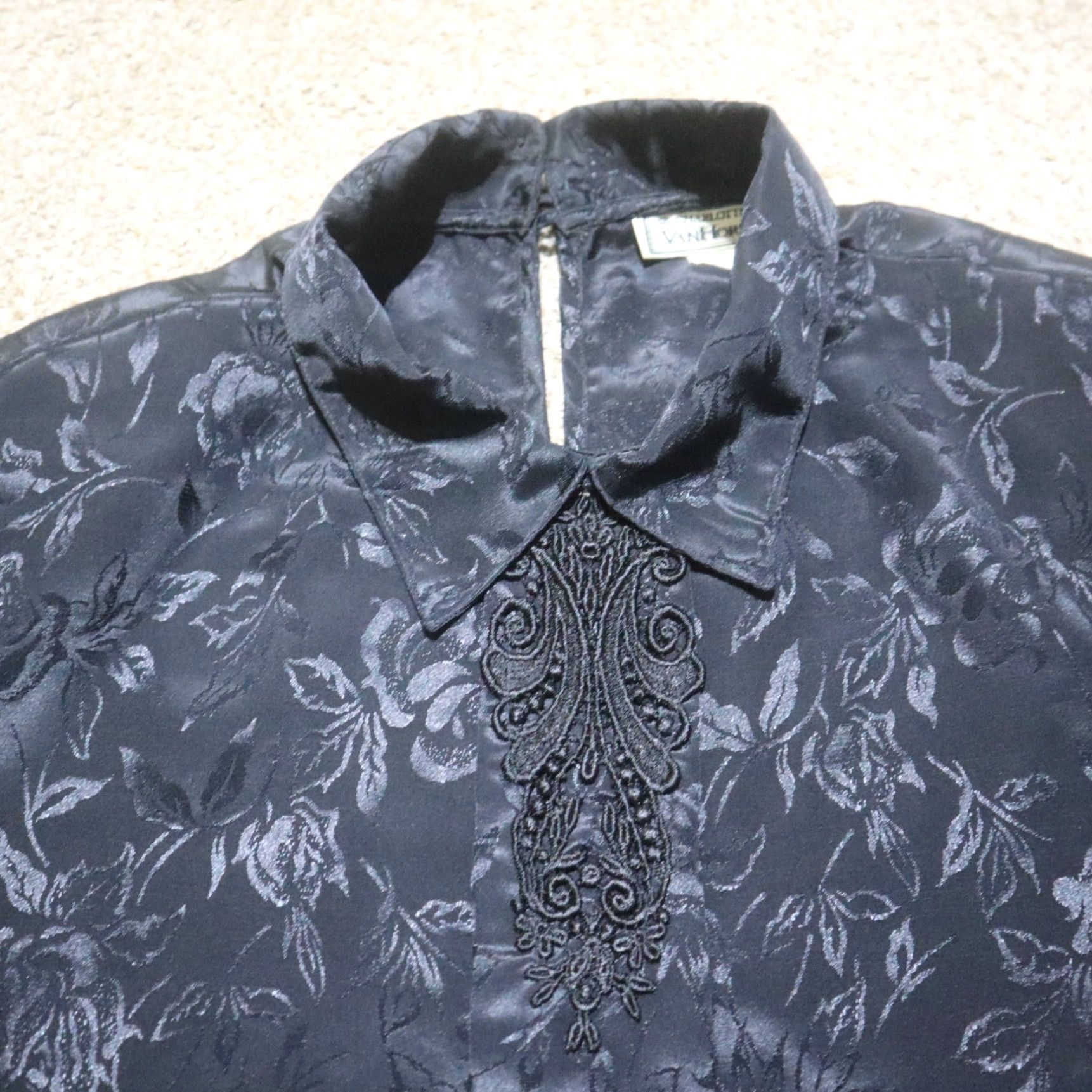Vintage VINTAGE CHARLOTTE VAN HORNE Shirt Women Size 12 Black Satin Button-Up Size XL / US 12-14 / IT 48-50 - 3 Thumbnail