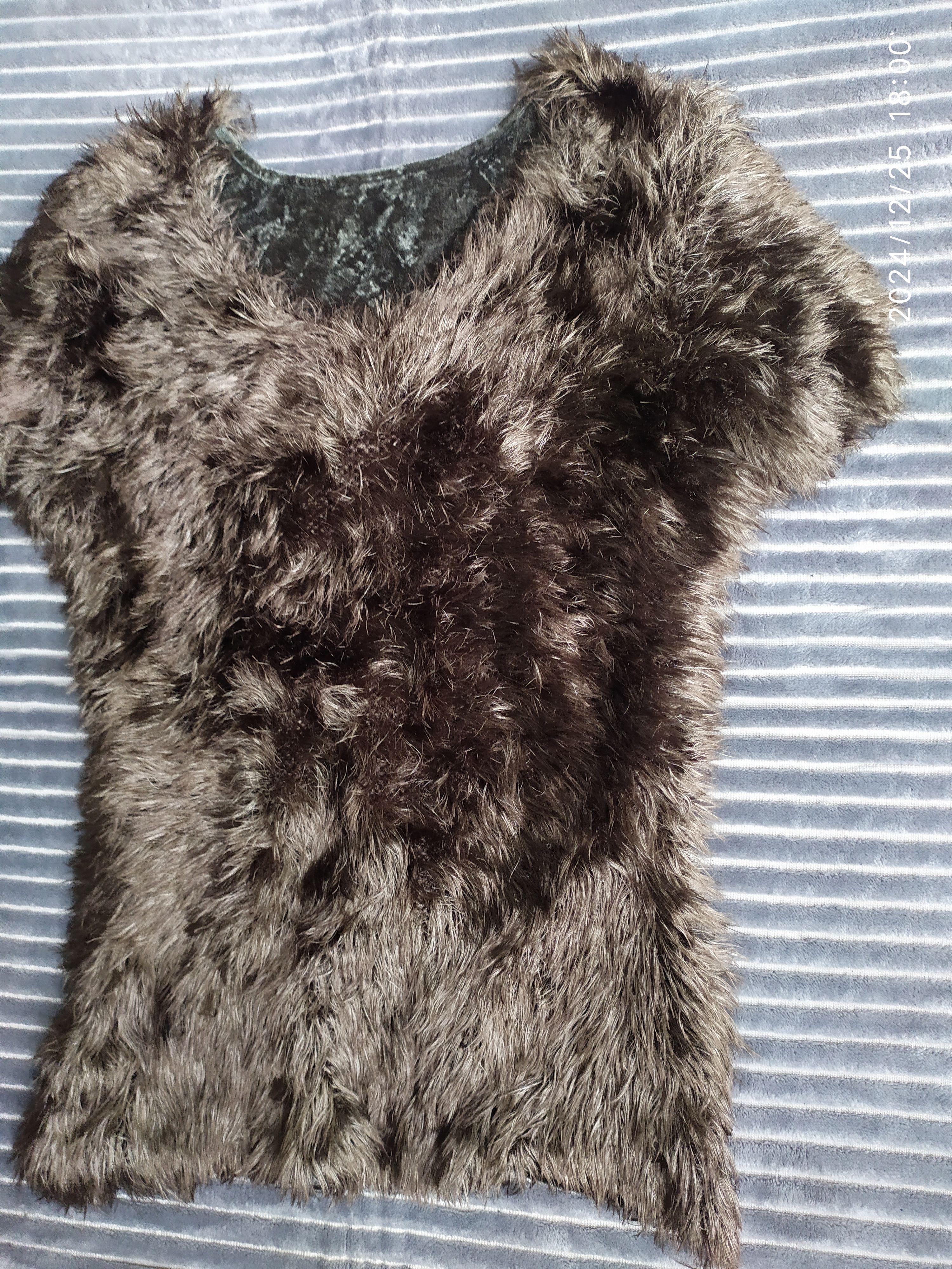 If Six Was Nine × Japanese Brand × Le Grande Bleu (L.G.B.) Japanese Fur Tshirt Size US S / EU 44-46 / 1 - 4 Thumbnail