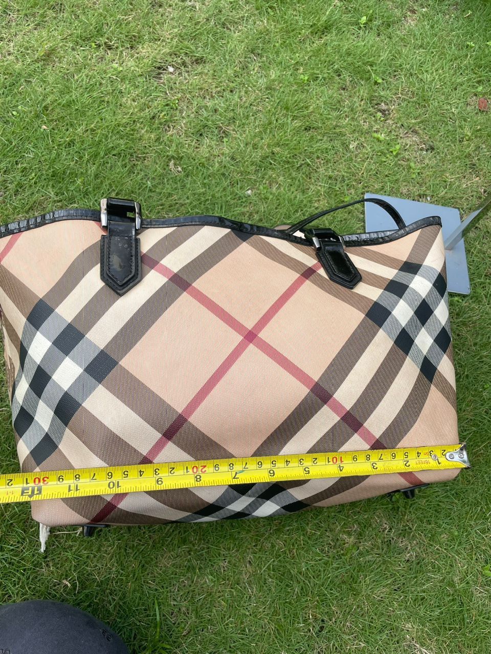 Burberry Authentic Burberry Nova Check Tote Shoulder Bag Size ONE SIZE - 17 Thumbnail